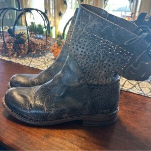 Bed Stu Charcoal Lace Up Boots